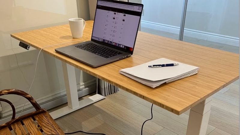Top Standing Desks Compared