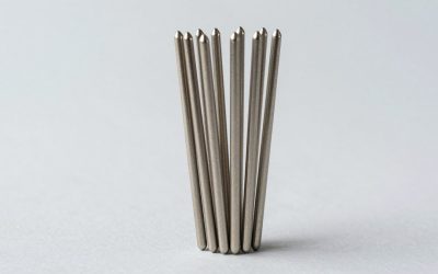 Mudder 12 Pcs Metal Cribbage Pegs vs Maple Landmark Spare Wood Cribbage Pegs: Which Should You Buy?