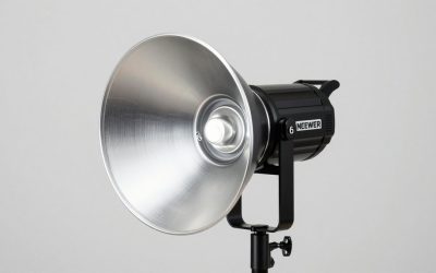 NEEWER 16 41cm Aluminum Standard Reflector vs Godox 16 5inch 42cm White Beauty: Which Should You Buy?